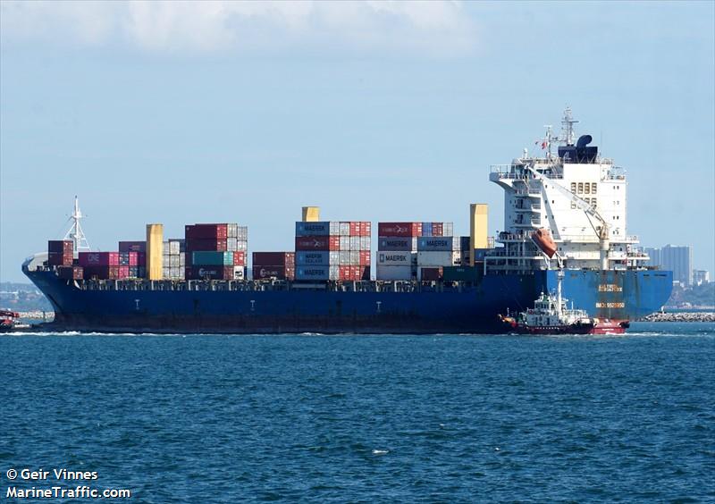 als vesta (Container Ship) - IMO 9525950, MMSI 563062600, Call Sign 9V5904 under the flag of Singapore