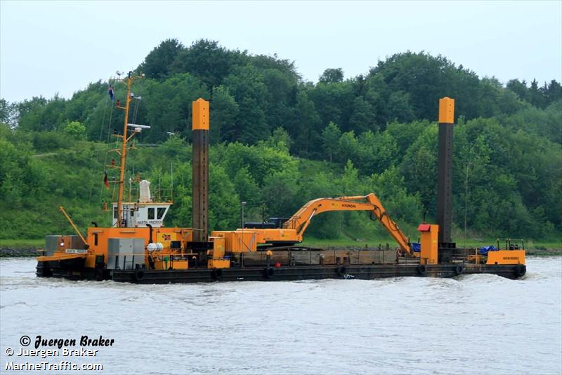asgard (Dredging or UW ops) - IMO , MMSI 211321160, Call Sign DCOP under the flag of Germany
