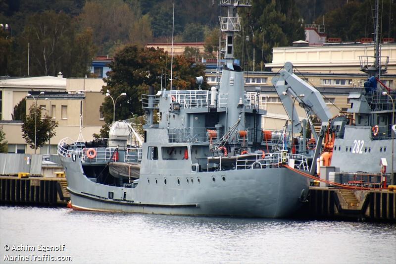 sd-13 (-) - IMO , MMSI 261466000, Call Sign SQWC under the flag of Poland
