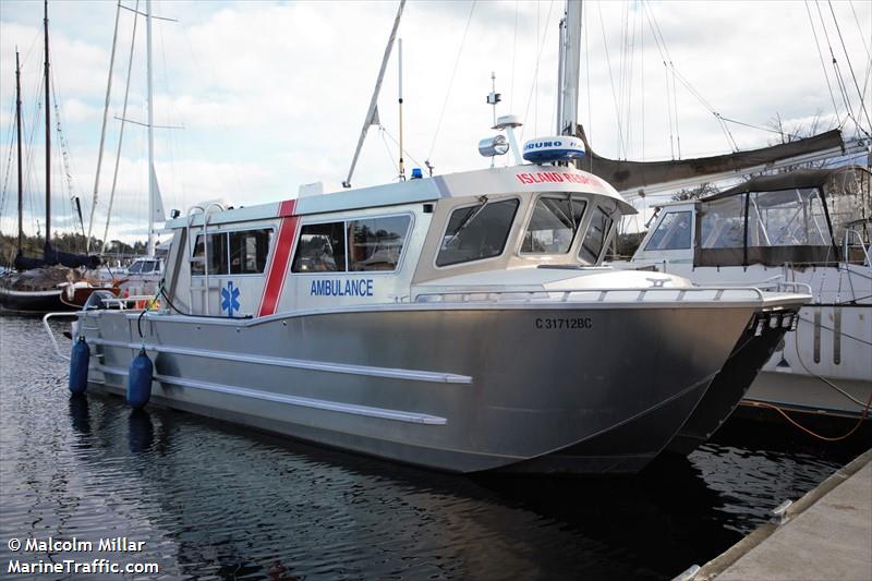 island responder (Passenger ship) - IMO , MMSI 316047415 under the flag of Canada