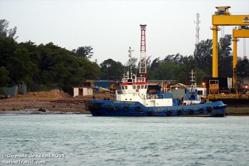 mdm borneo (Tug) - IMO 9407706, MMSI 525025036, Call Sign YDA4199 under the flag of Indonesia