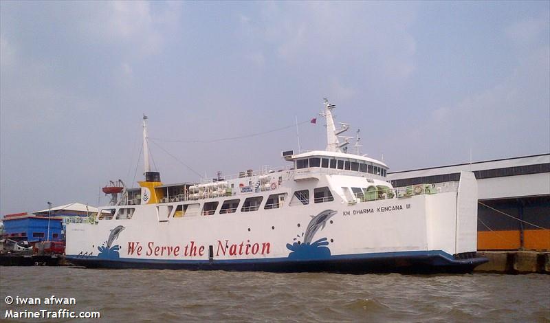 dharma kencana iii (Passenger/Ro-Ro Cargo Ship) - IMO 8904226, MMSI 525015867, Call Sign PNWC under the flag of Indonesia