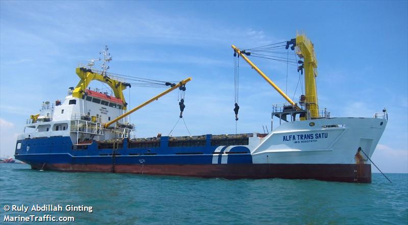 mv alfa trans satu (General Cargo Ship) - IMO 9274721, MMSI 525016148, Call Sign YBMI under the flag of Indonesia