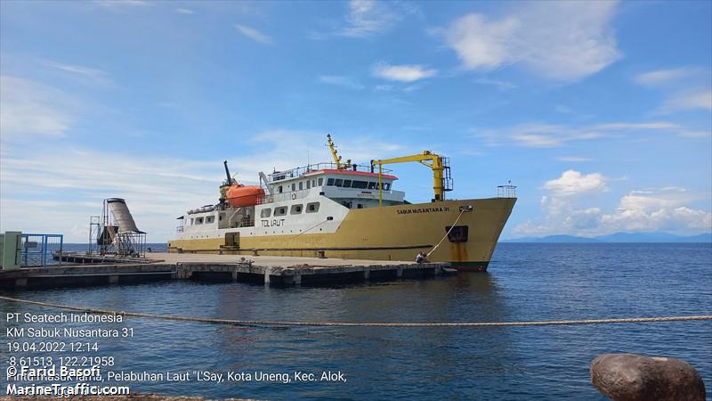 sabuk nusantara 31 (Passenger/General Cargo Ship) - IMO 9642758, MMSI 525016702, Call Sign POFR under the flag of Indonesia