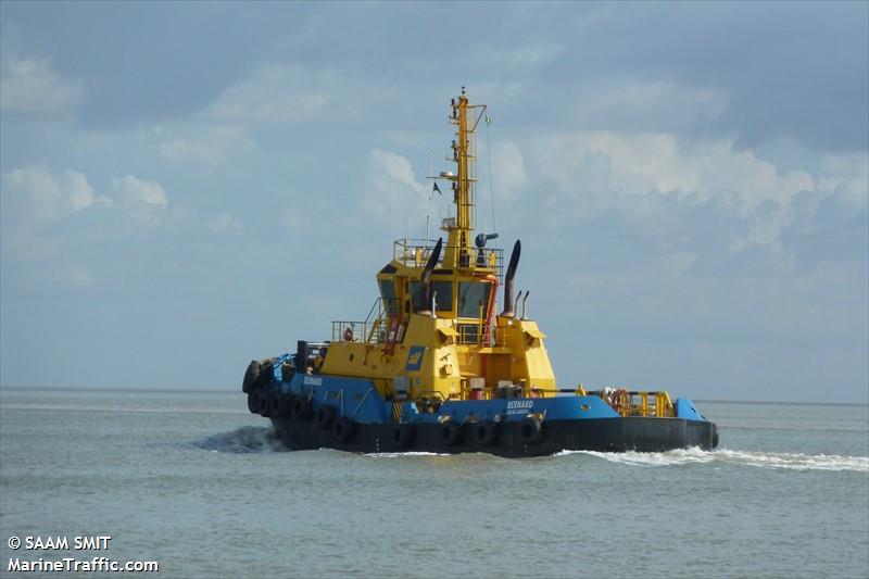 bernard (Tug) - IMO 9611527, MMSI 710009470, Call Sign PQ5197 under the flag of Brazil