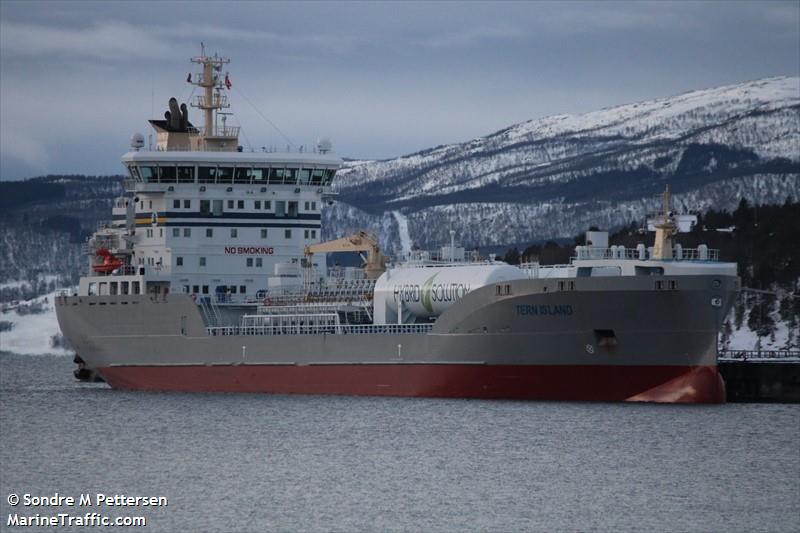 tern island (Chemical/Oil Products Tanker) - IMO 9909649, MMSI 219029722, Call Sign OZBH2 under the flag of Denmark