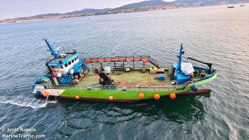 paxase ocho (Waste Disposal Vessel) - IMO 9871660, MMSI 225989833, Call Sign EAZI under the flag of Spain