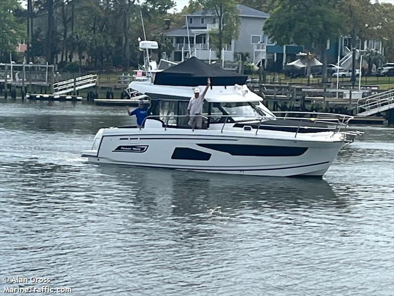 forever young iii (Pleasure craft) - IMO , MMSI 338426815 under the flag of USA