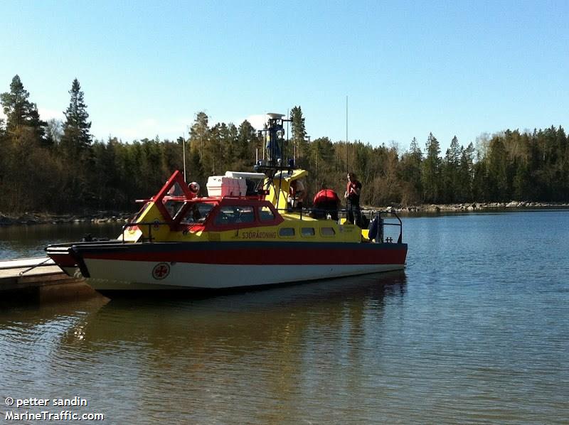 rescue evert taube (SAR) - IMO , MMSI 265601260, Call Sign 7SA2342 under the flag of Sweden