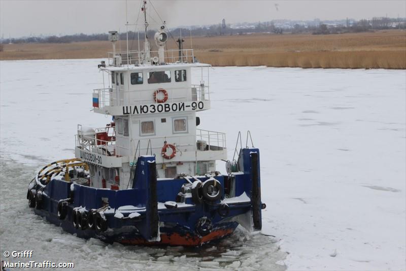 shluzovoy-90 (-) - IMO , MMSI 273378380 under the flag of Russia