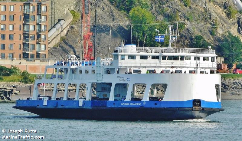 alphonse desjardins (Ro-Ro Cargo Ship) - IMO 7109233, MMSI 316007848, Call Sign VC7167 under the flag of Canada