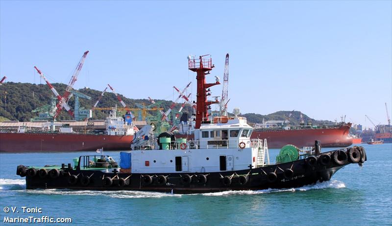 sbm 9 (Tug) - IMO , MMSI 440148970, Call Sign 1213 under the flag of Korea