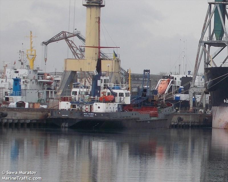 seal sands (Hopper Dredger) - IMO 7315727, MMSI 511502000, Call Sign T8A2586 under the flag of Palau