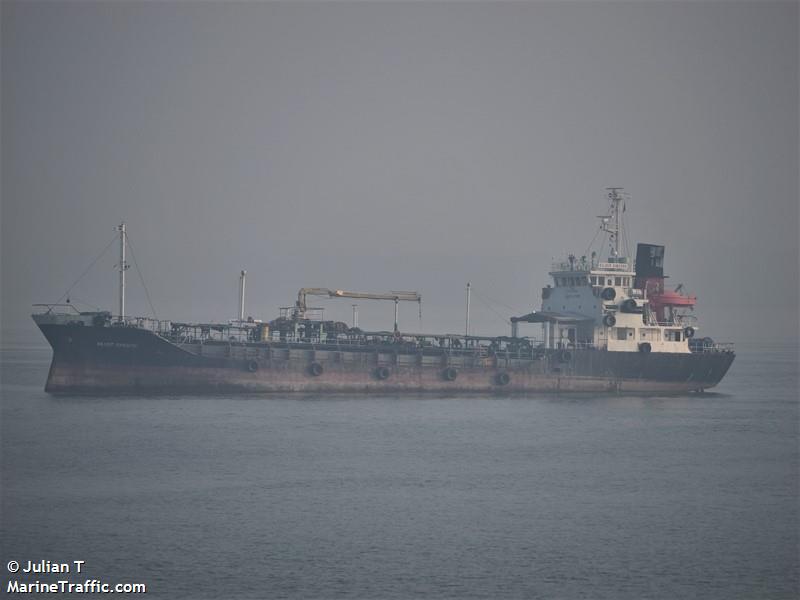 silver sincere (Tanker) - IMO 8712829, MMSI 533379000, Call Sign 9MGZ9 under the flag of Malaysia