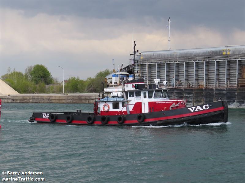 vac (Towing vessel) - IMO , MMSI 316001877, Call Sign CFN5014 under the flag of Canada