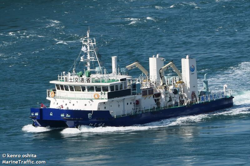 ishizuchi (Pollution Control Vessel) - IMO 9094626, MMSI 431501846, Call Sign JD2227 under the flag of Japan