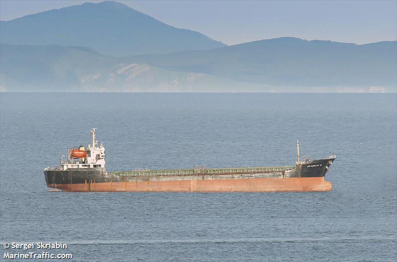 jinhongda16 (General Cargo Ship) - IMO 8354550, MMSI 667001523, Call Sign 9LU2326 under the flag of Sierra Leone