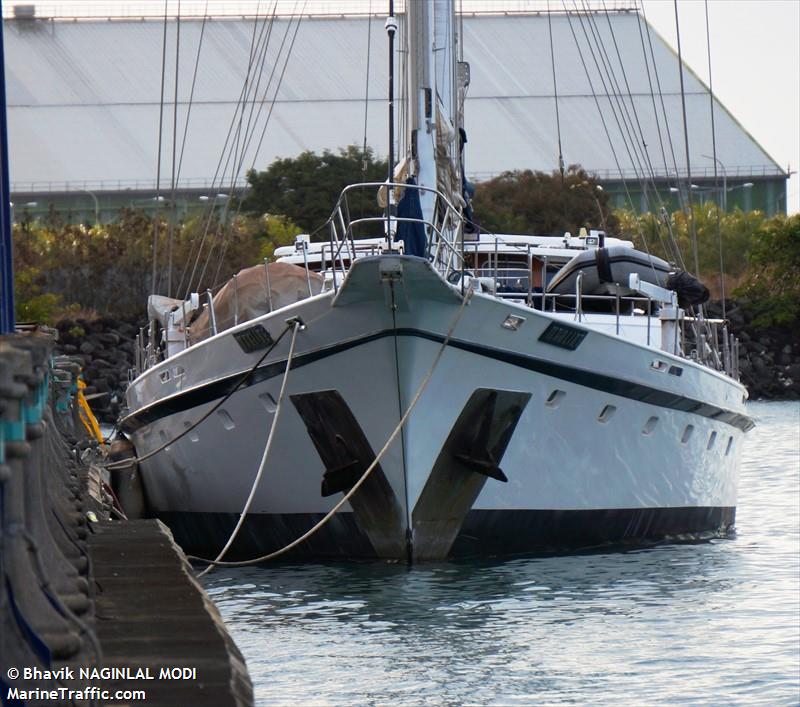 marline (Sailing vessel) - IMO , MMSI 620129000, Call Sign D6A2129 under the flag of Comoros