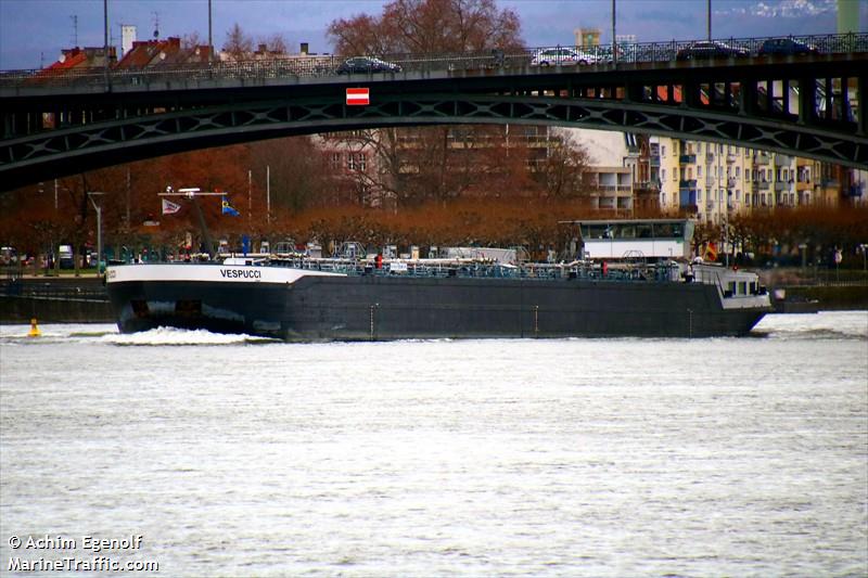 vespucci (Tanker) - IMO , MMSI 211804140, Call Sign DF2872 under the flag of Germany