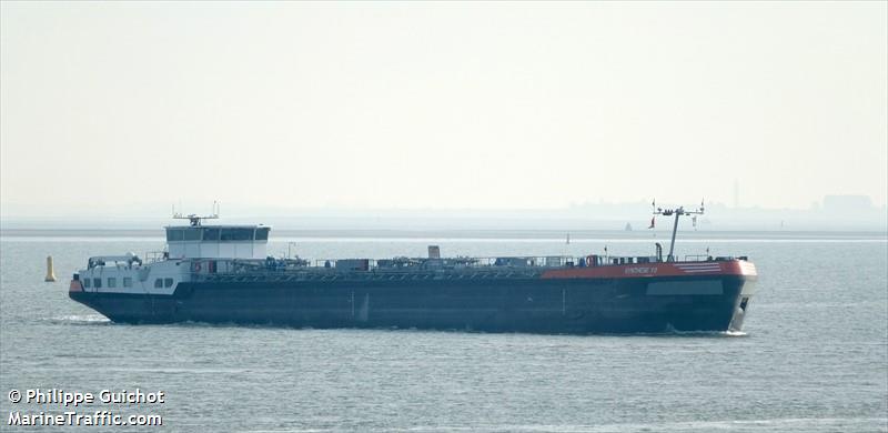 synthese 15 (Tanker) - IMO , MMSI 253242379, Call Sign LX2379 under the flag of Luxembourg