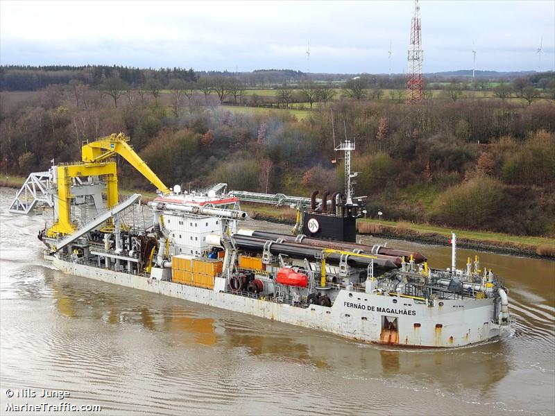 fernao de magalhaes (Dredger) - IMO 9466697, MMSI 253414000, Call Sign LXFD under the flag of Luxembourg