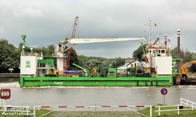 vagant (Offshore Support Vessel) - IMO 8767276, MMSI 253477000, Call Sign LXYF under the flag of Luxembourg