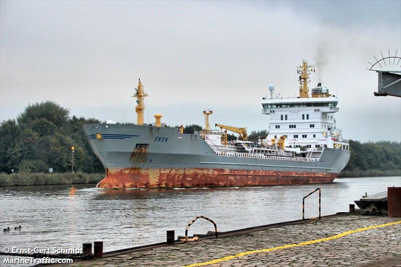 eken (Chemical/Oil Products Tanker) - IMO 9286827, MMSI 258894000, Call Sign LAYM5 under the flag of Norway