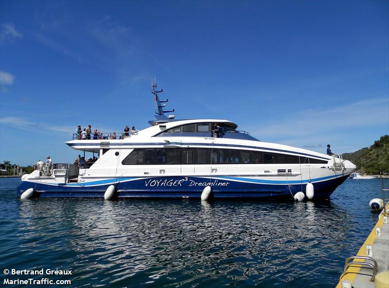 voyager 3 dreamliner (Passenger ship) - IMO , MMSI 329002800, Call Sign FICR under the flag of Guadeloupe