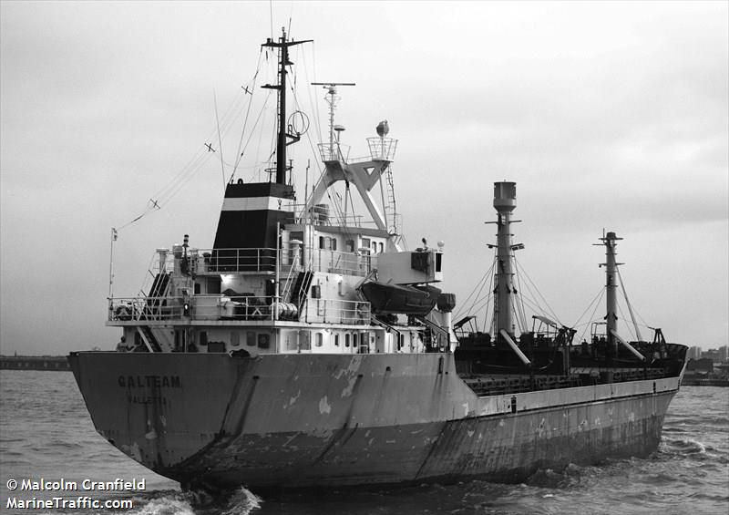 mv zakher spirit (Offshore Tug/Supply Ship) - IMO 9549877, MMSI 376896000, Call Sign J8B4394 under the flag of St Vincent & Grenadines