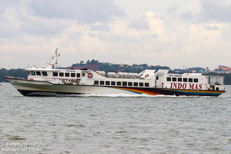 oceanna 7 (Passenger Ship) - IMO 8434439, MMSI 525100100, Call Sign YB 3642 under the flag of Indonesia