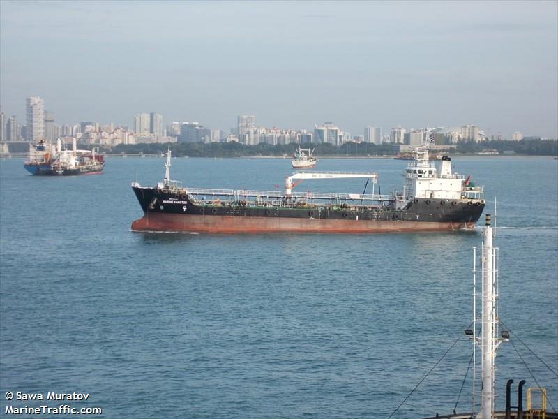 marine yangtze (Bunkering Tanker) - IMO 9884954, MMSI 563100900, Call Sign 9V2510 under the flag of Singapore