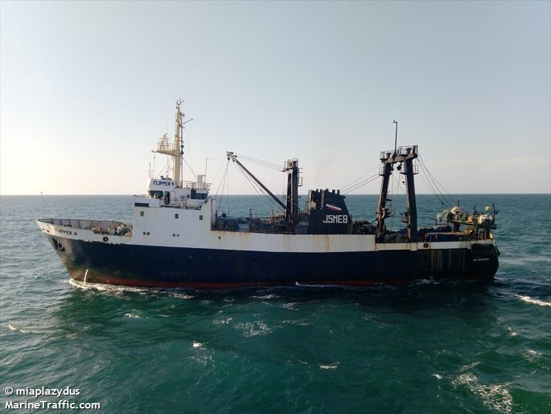 flipper 4 (Fishing Vessel) - IMO 8522092, MMSI 630123004, Call Sign J5ME8 under the flag of Guinea-Bissau