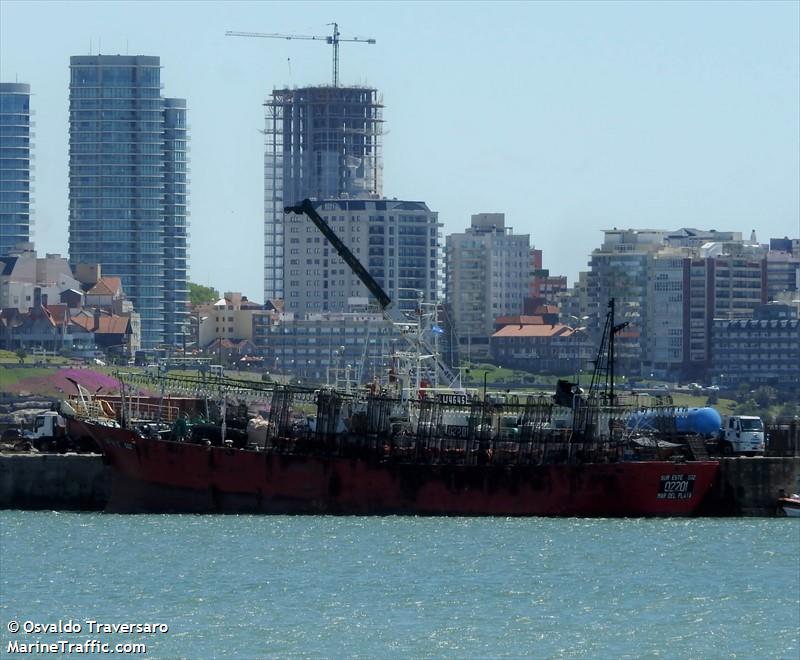 sur este 502 (Fishing Vessel) - IMO 7904451, MMSI 701000945, Call Sign LW4645 under the flag of Argentina