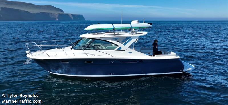 decompression (Pleasure craft) - IMO , MMSI 338388642 under the flag of USA