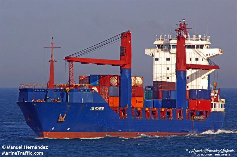 black pearl (Container Ship) - IMO 9193513, MMSI 636020240, Call Sign D5YH4 under the flag of Liberia