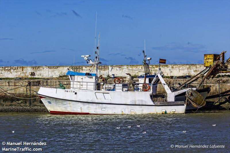 nuevo cristina (Fishing vessel) - IMO , MMSI 224069870, Call Sign EB4158 under the flag of Spain