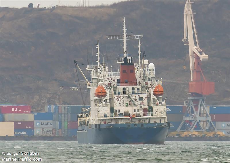 frio poseidon (Refrigerated Cargo Ship) - IMO 9076246, MMSI 273296490, Call Sign UBZW7 under the flag of Russia