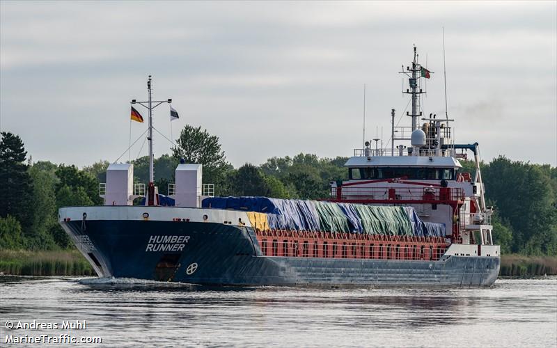 humber runner (General Cargo Ship) - IMO 9467184, MMSI 255802270, Call Sign CQOM under the flag of Madeira
