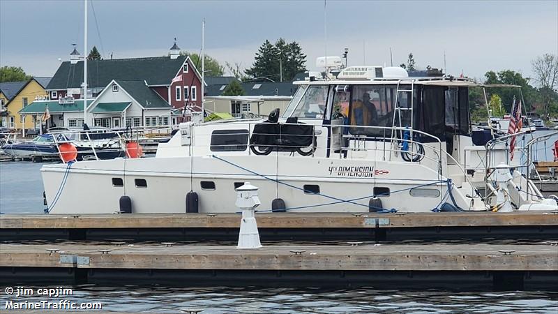4th dimension (Pleasure craft) - IMO , MMSI 338432668 under the flag of USA