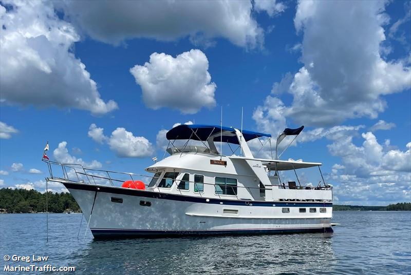 this is it (Pleasure craft) - IMO , MMSI 368233610, Call Sign NONE under the flag of United States (USA)