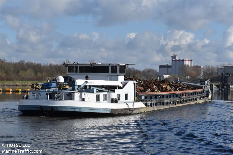 ambition (Cargo ship) - IMO , MMSI 205376690, Call Sign OT3766 under the flag of Belgium