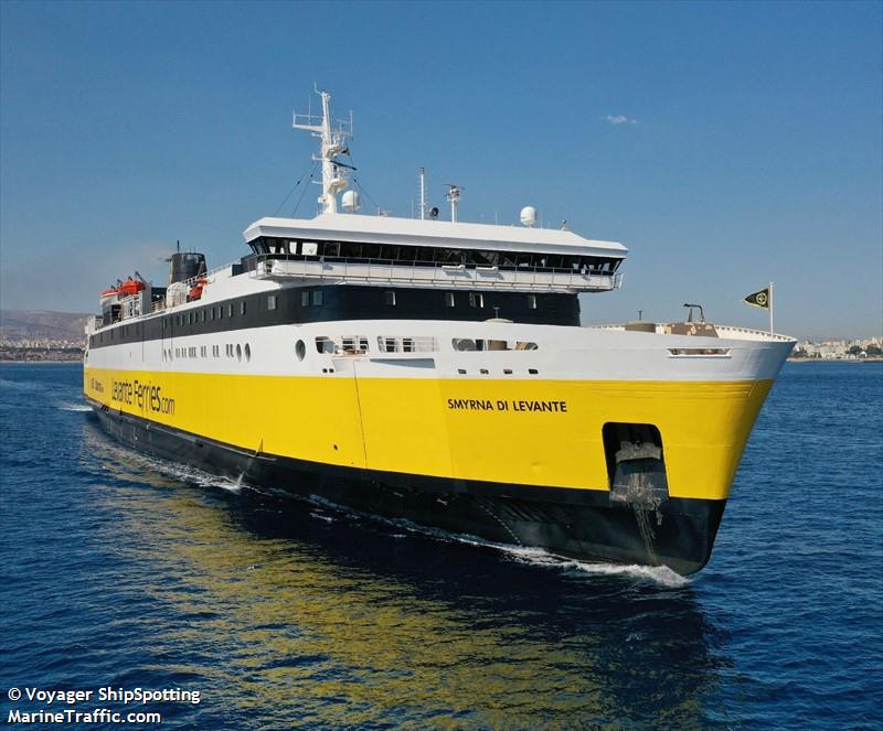 smyrna (Passenger/Ro-Ro Cargo Ship) - IMO 7527887, MMSI 241672000, Call Sign SVCU4 under the flag of Greece