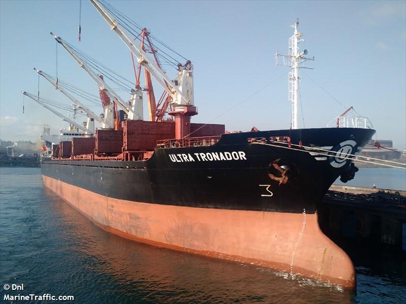 ultra tronador (Bulk Carrier) - IMO 9205615, MMSI 725001193, Call Sign CBUT under the flag of Chile