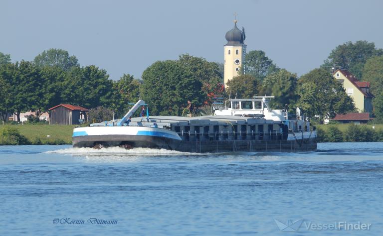 carl presser (WIG) - IMO , MMSI 211191580, Call Sign DA5856 under the flag of Germany