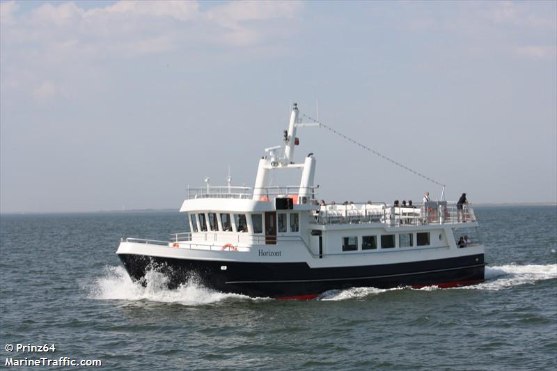 horizont (Passenger Ship) - IMO , MMSI 211456610, Call Sign DLKF under the flag of Germany