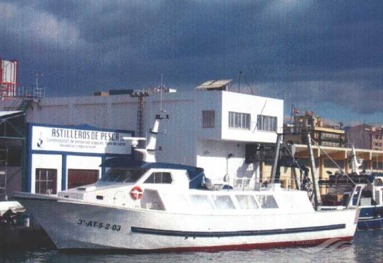 el cucharon (Fishing vessel) - IMO , MMSI 224086640, Call Sign ECAX under the flag of Spain