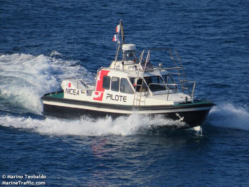 pilot boat 106 (Other type) - IMO , MMSI 227738870, Call Sign FGF6223 under the flag of France