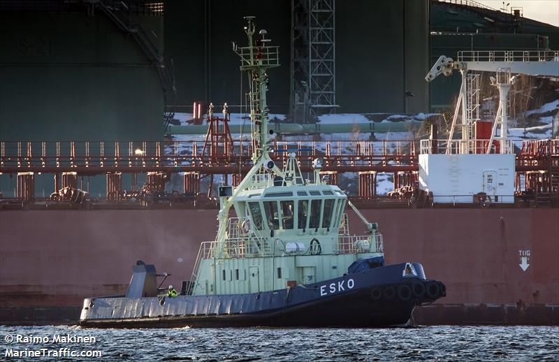 esko (Tug) - IMO 7927958, MMSI 230286000, Call Sign OIOI under the flag of Finland