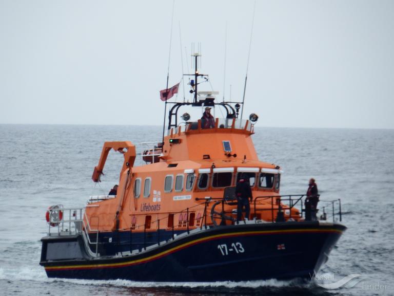 rnli lifeboat 1713 (SAR) - IMO , MMSI 232003051, Call Sign GLJT under the flag of United Kingdom (UK)