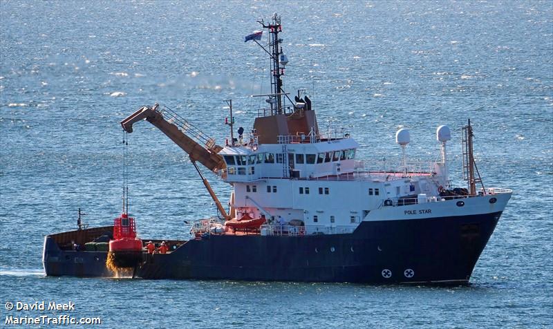 pole star (Buoy/Lighthouse Vessel) - IMO 9211987, MMSI 235000500, Call Sign ZQQC5 under the flag of United Kingdom (UK)